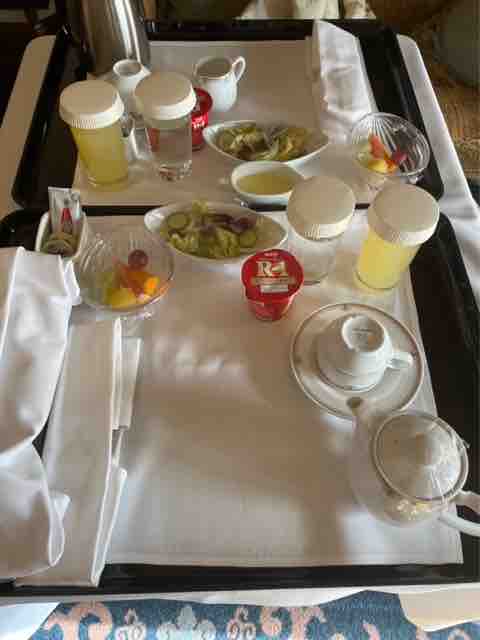 久しぶりにルームサービスでの朝食 In ミラコスタ ひとりディズニー 大人の時間