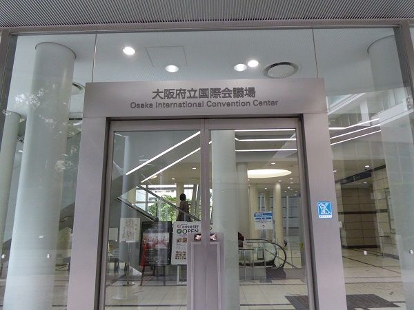 9 大阪