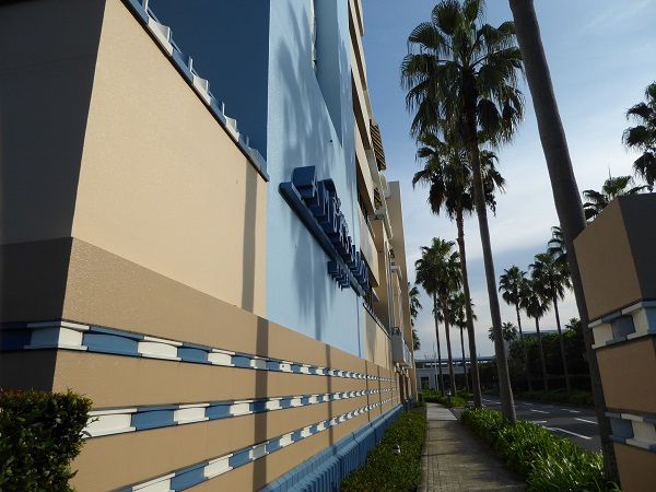72 アンバサダー