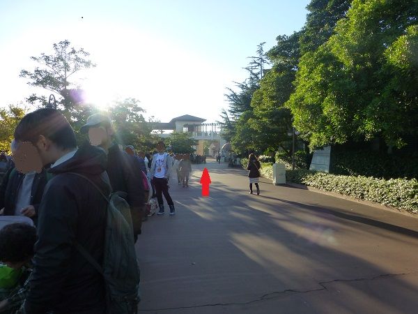9 開園30分前