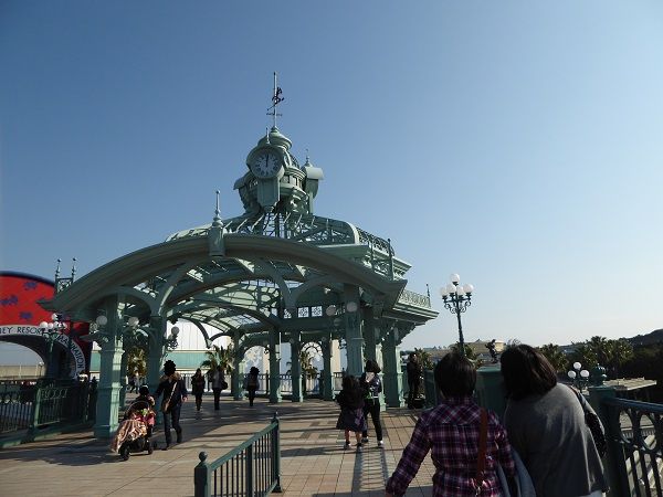 187 舞浜駅へ