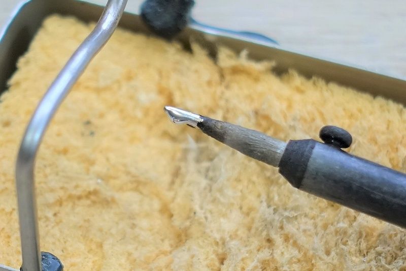 こて先の手入れが ポイント です はんだごて きれいなはんだ付けへの第一歩 リビングでdiy こて先の手入れが ポイント です はんだごて きれいなはんだ付けへの第一歩 リビングでdiy