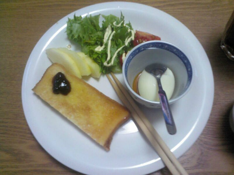 朝食