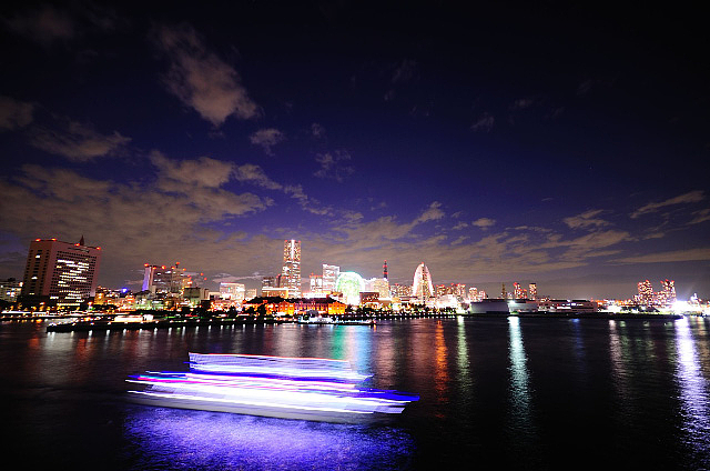 横浜
