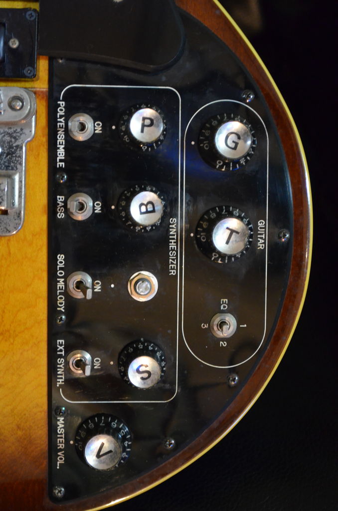 Roland Guitar SynthesizerController GS-500 : ギターについて真面目