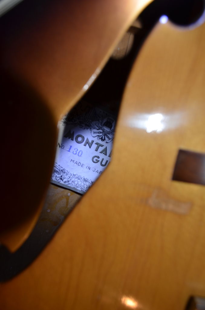 【緊急値下げ！】MONTANO ピックギター ビンテージ アコースティックギター 緊急値下げ！】MONTANO ピックギター ビンテージ アコースティック