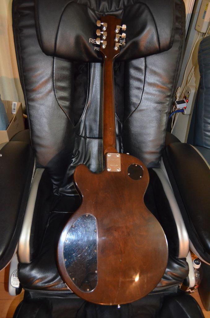 GRECO PE-520 レスポールプロフェッショナルモデル : ギターについて