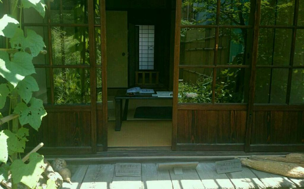 根岸の子規庵を訪ねる Art De 再起 闘病曼荼羅 根岸の子規庵を訪ねる Art De 再起 闘病曼荼羅