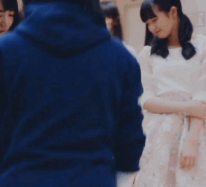 乃木坂46 選抜落ちした堀未央奈を見てニヤリとする中元日芽香の画像が話題 Gラボ Akb48 乃木坂46 選抜落ちした堀未央奈を見てニヤリとする中元日芽香の画像が話題 Gラボ Akb48