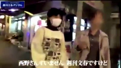 乃木坂46ファンの民度の低さに小川満鈴「常識の足りない秋元マジックに手のひらで転がされている」「お金だけ吸い取られ、自分だけ恋愛禁止を守り、アイドルは裏で自由にやっている」http://hayabusa9.2ch.net/test/read.cgi/mnewsplus/1529737778/