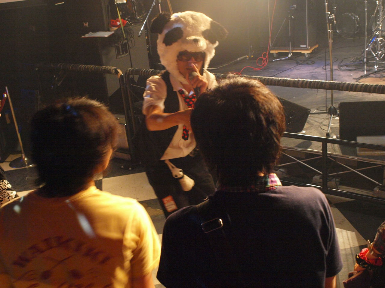 Drench Presents Over The Greenmonster Vol １ Fuzz Live Photo Gallery