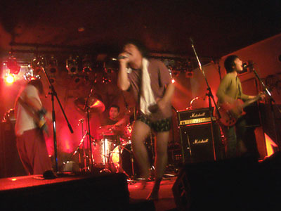 1030d30b.jpg