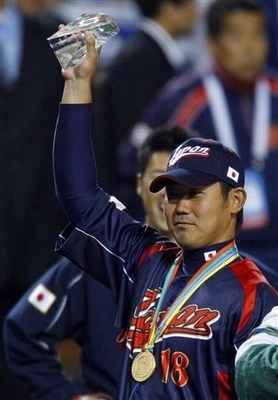 mlb0903241556038-p9