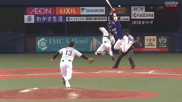 阪神、ジャンピング6連敗ｗｗｗｗｗｗ　岩崎がスクイズ外しで大暴投ｗｗｗｗｗｗ