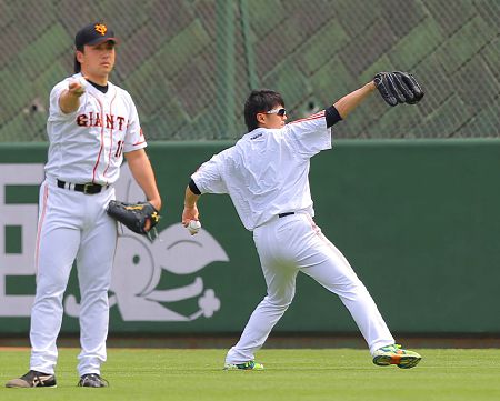 20130527-528353-1-L
