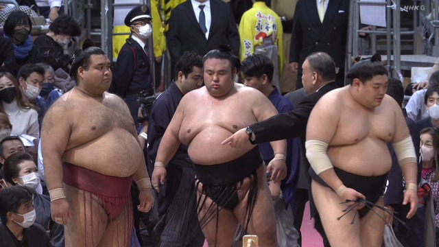 2022_1127_175646_019