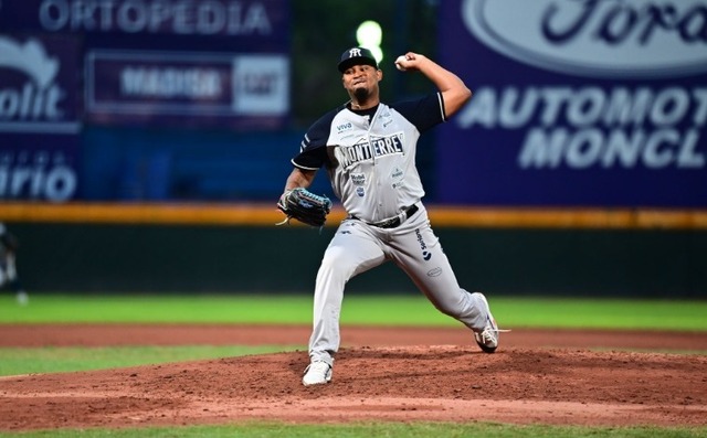 yohander-mendez-pitcher-zurdo-sultanes_0_18_760_472