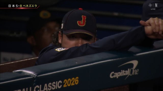 6eb8b37d-d41f-4d59-b0e9-fcf211a2722b