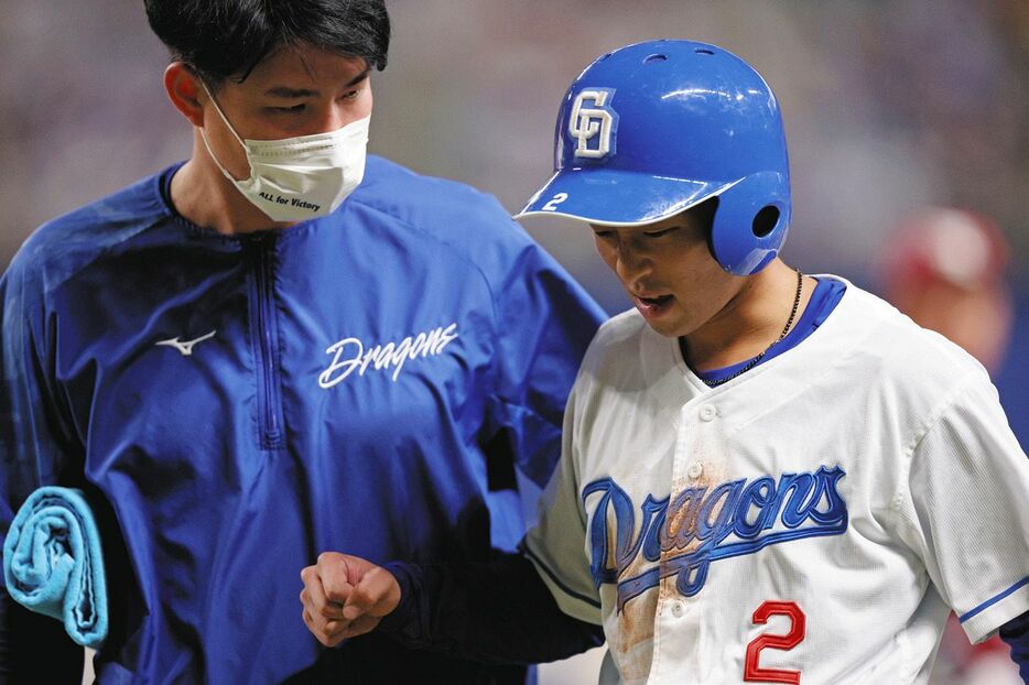 中日・田中幹也、開幕アウトか　帰塁の際に右肩を負傷