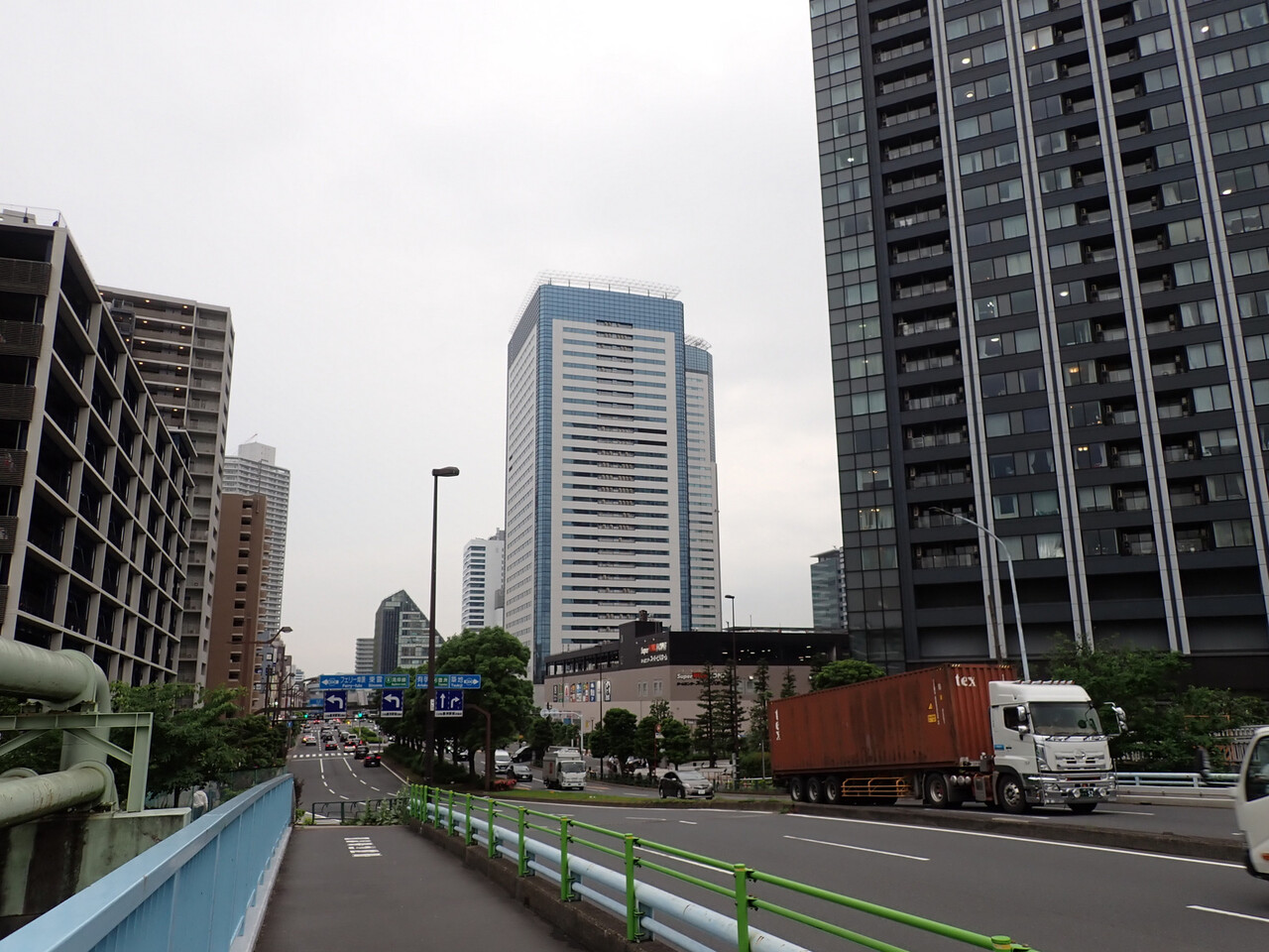 豊洲で薪を買う 江戸川の畔 ほとり