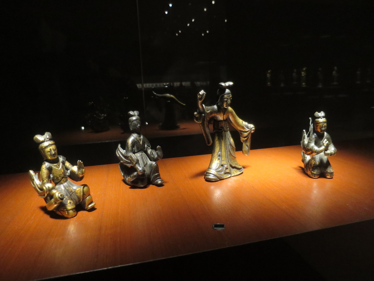 法隆寺宝物館 上野 江戸川の畔 ほとり 法隆寺宝物館 上野 江戸川の畔 ほとり