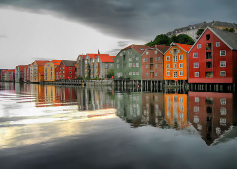 Beautiful_views_by_the_water_in_Trondheim_Norway