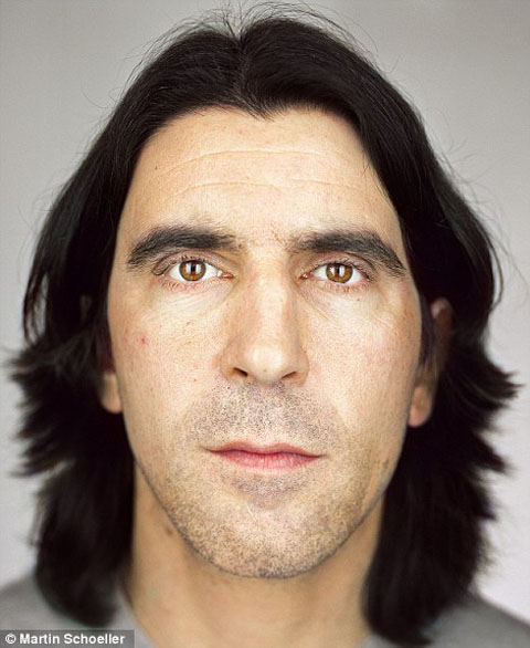 article-0-1A13188D000005DC-855_470x574