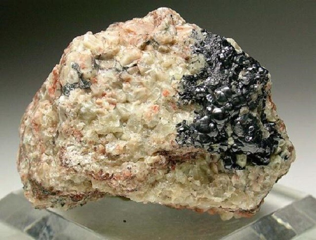 pitchblende