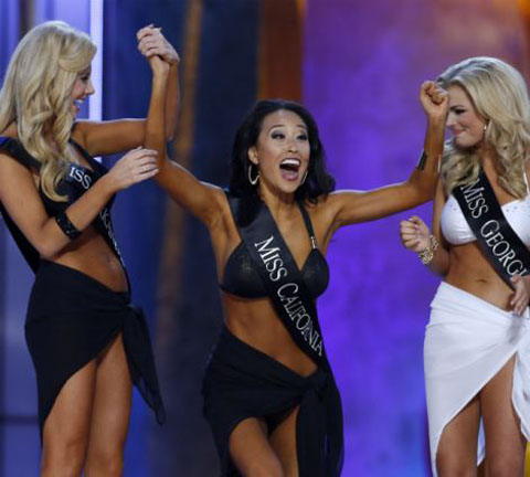 article-2421711-1BD8F4B8000005DC-410_470x423