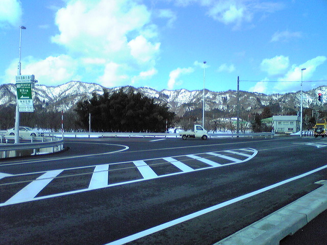 Asahi-mahoroba_Interchange,_Nihonkai-Tohoku_Expwy,_Japan