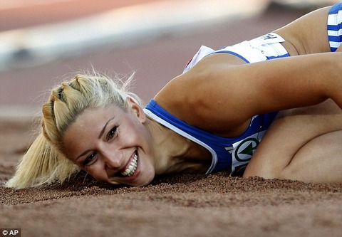 article-0-14361FFC000005DC-81_634x440