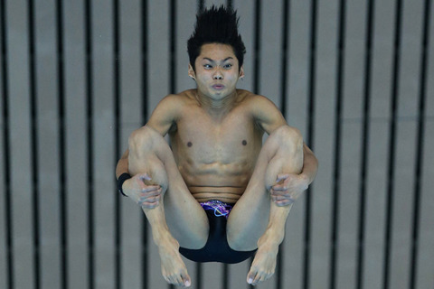 funny-diving-faces-4