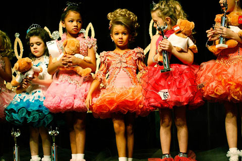 48d5ba38_Toddlers-and-tiaras