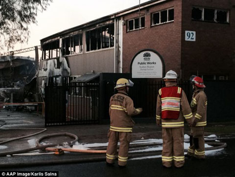 article-2677157-1F50D9D100000578-4_634x478