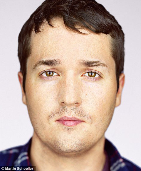 article-0-1A1318ED000005DC-299_470x572