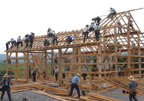 1408119569000-AP-Barn-Raising