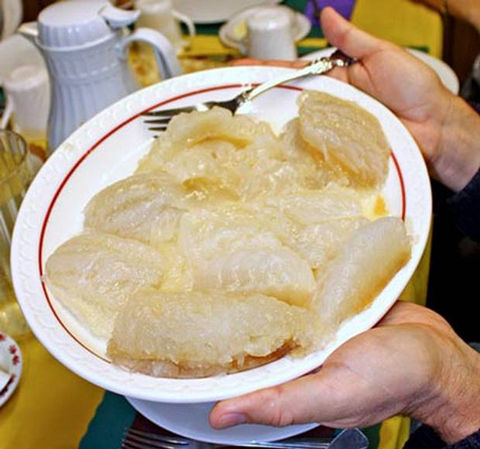 strange-christmas-dinner-10