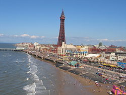 250px-Blackpool_tower_from_central_pier_ferris_wheel_