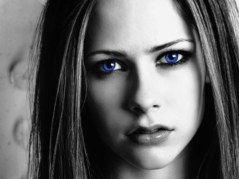 Beautiful-blue-eyes-girl-wallpaper-black-and-white-picture-girls