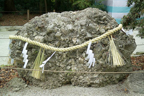 800px-Shimogamo-Sazareishi-M1641