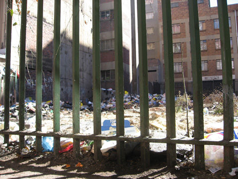 highjacked-buildings-in-hillbrow