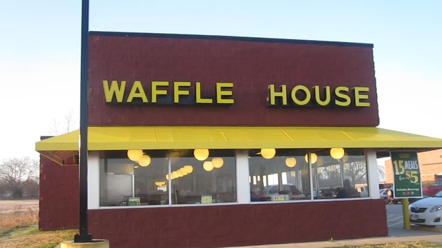 MVI_2861_Waffle_House_in_Fort_Worth