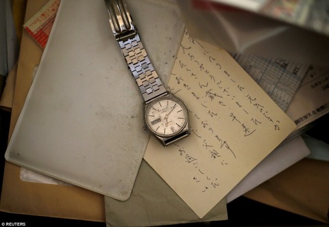 272FD9F400000578-0-image-a-37_1427882610926