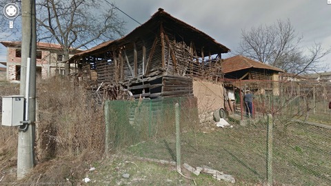 1362674635995