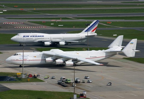 An-225-vs-747