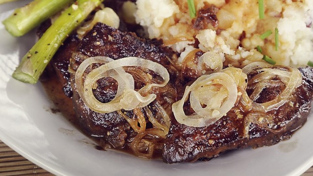 Liver-and-Onions-960x540