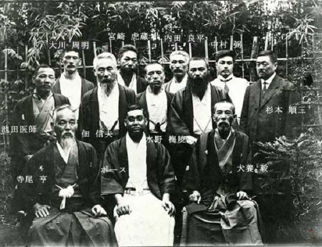 Rash_Behari_Bose_and_his_supporters