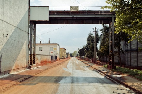 4_the-line-10_0