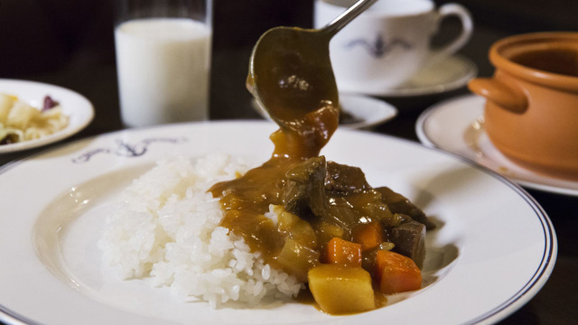 191217110855-japan-p-kanagawa-curry-0000254