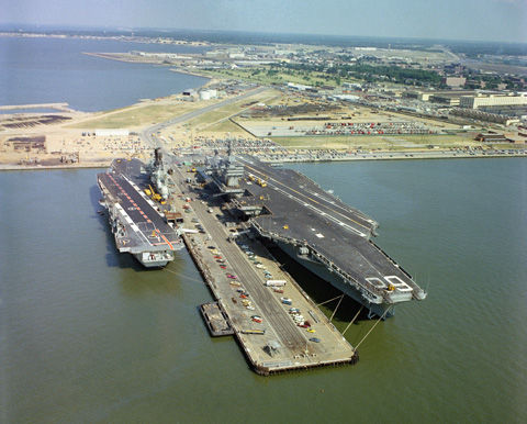HMS_Ark_Royal_USS_Nimitz_Norfolk2_1978